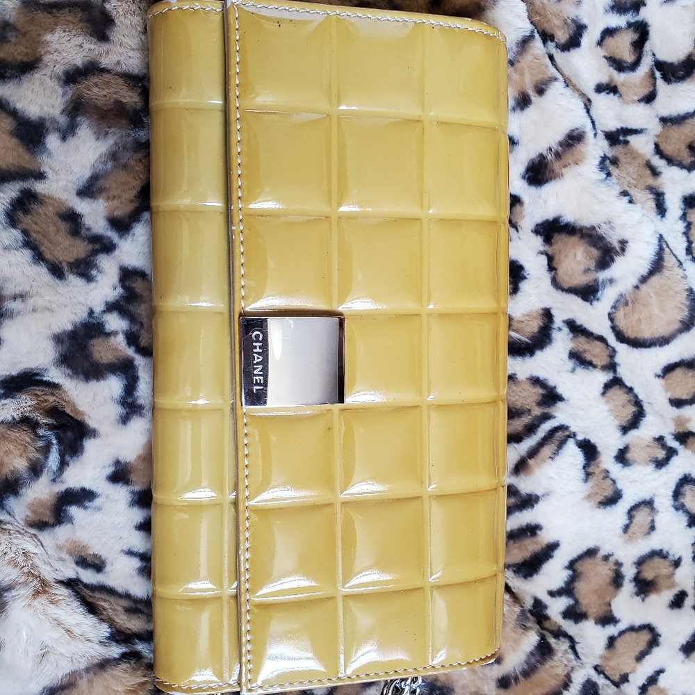 Chanel patent leather clutch